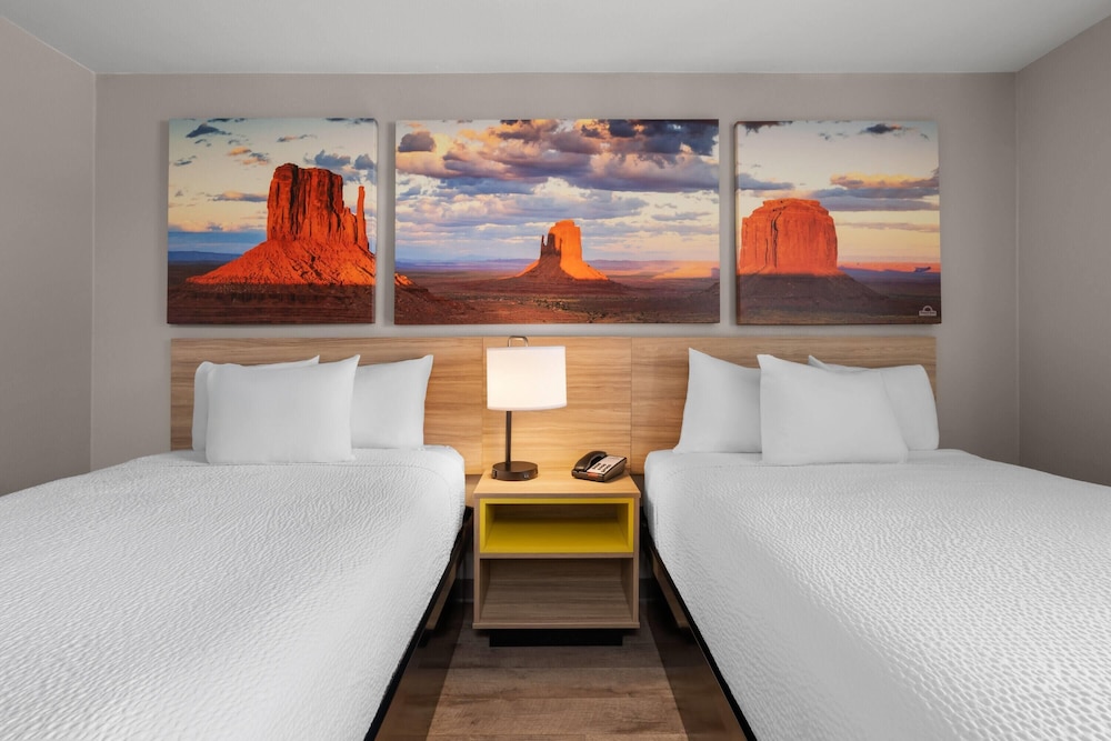 Days Inn by Wyndham Farmington NM 34/59