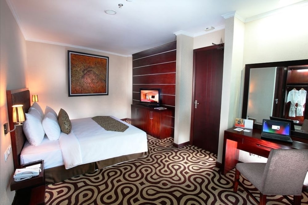 Swiss-Belhotel Merauke 8/38