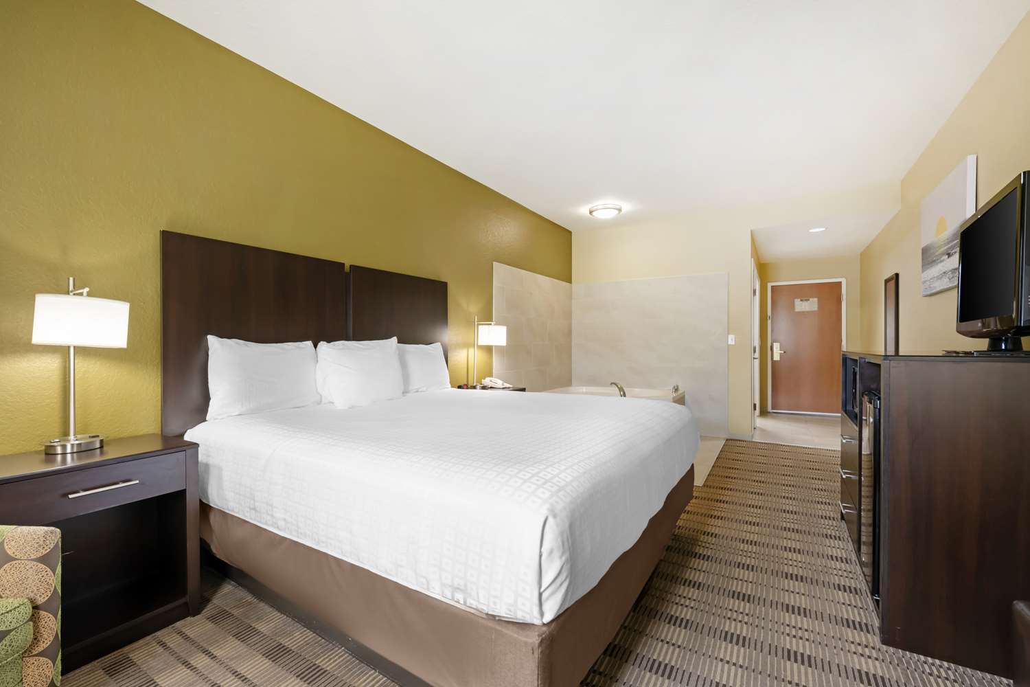 Room, King Bed, Jetted Tub