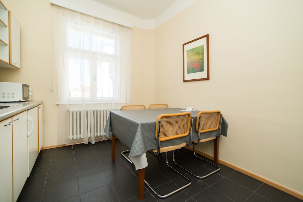 Orion Hotel Prague 55/68