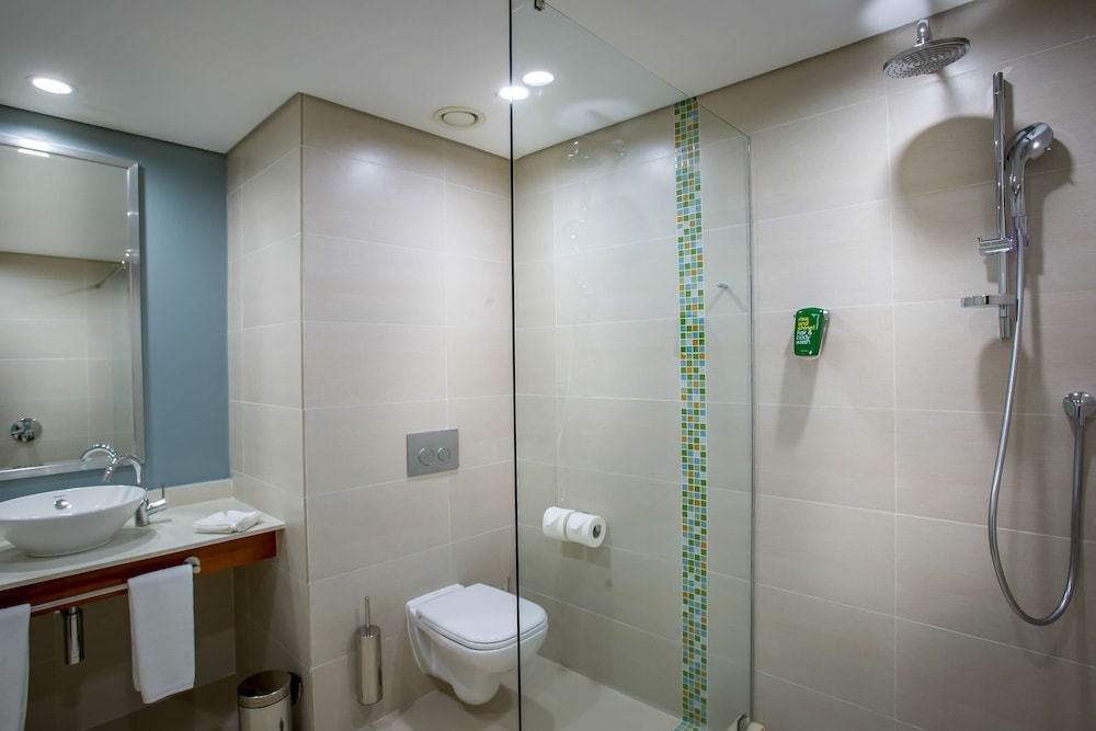 PARK INN BY RADISSON KIGALI 18/65