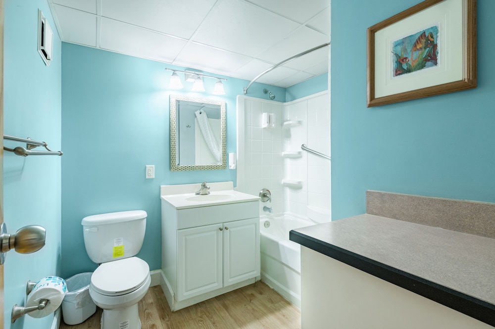 Ocean Key Resort Virginia Beach, Virginia 14/50