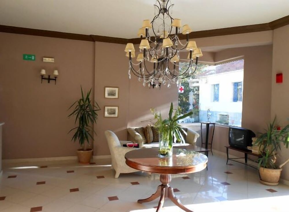 Lambrinos Suites 31/51
