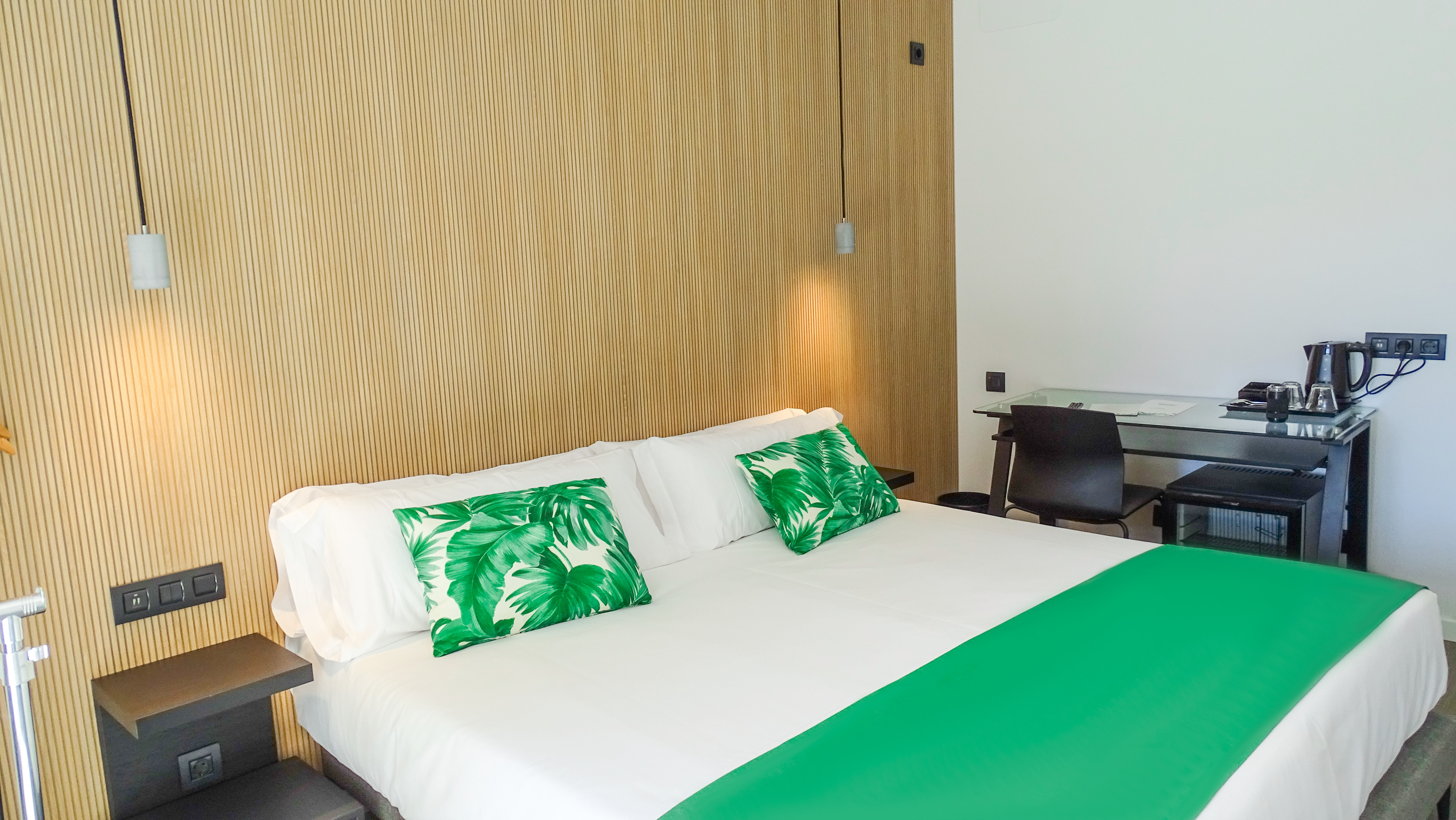 Room, Single, Double Bed, Pool View