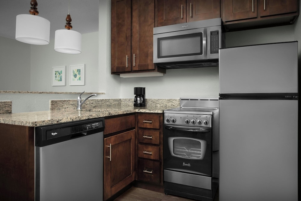 جناح بسريرين مزدوجين بغرفتي نوم لذوي الإعاقة، TOWNEPLACE SUITES CORPUS CHRISTI PORTLAND 8/9