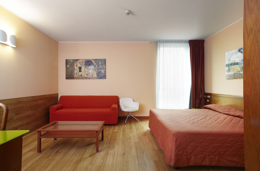 Primhotel 24/52