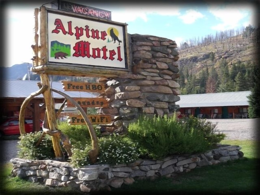 Alpine Motel 1/25