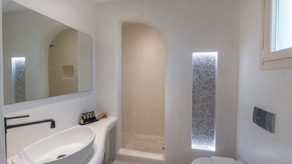 Iphimedeia Apartments Suites 74/75