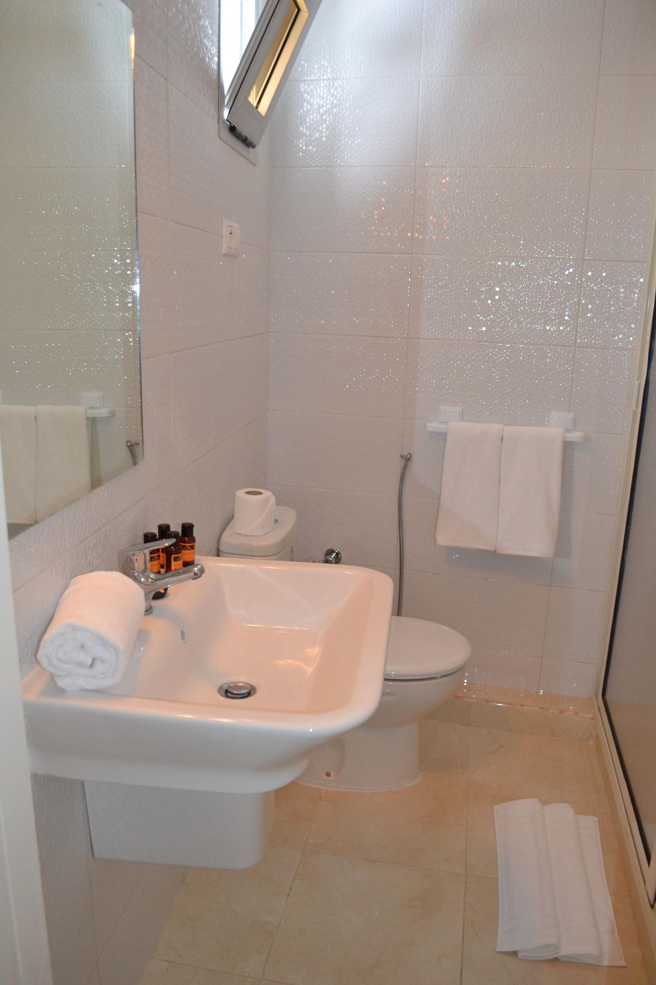 La Place Hotel 40/43