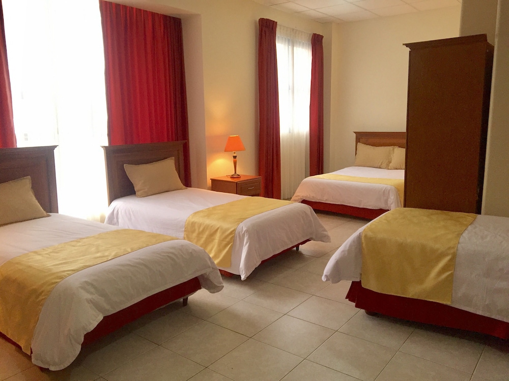 Las Penas Hotel 9/60