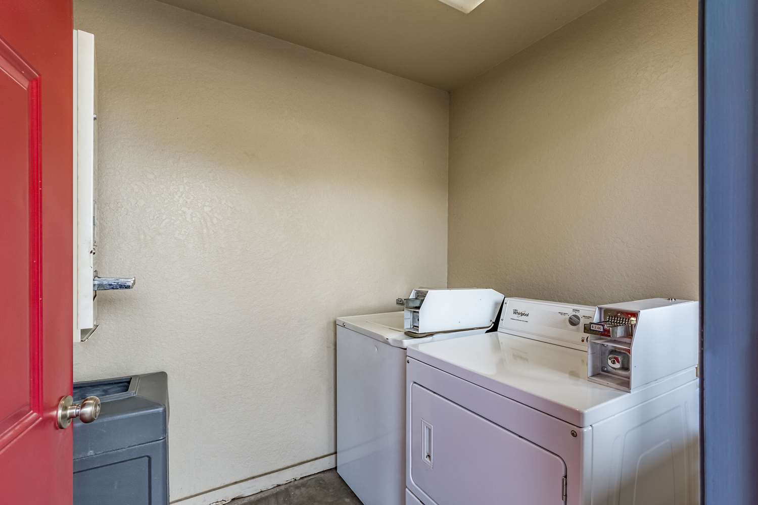Econo Lodge Near Lackland Air Force Base-SeaWorld photo5
