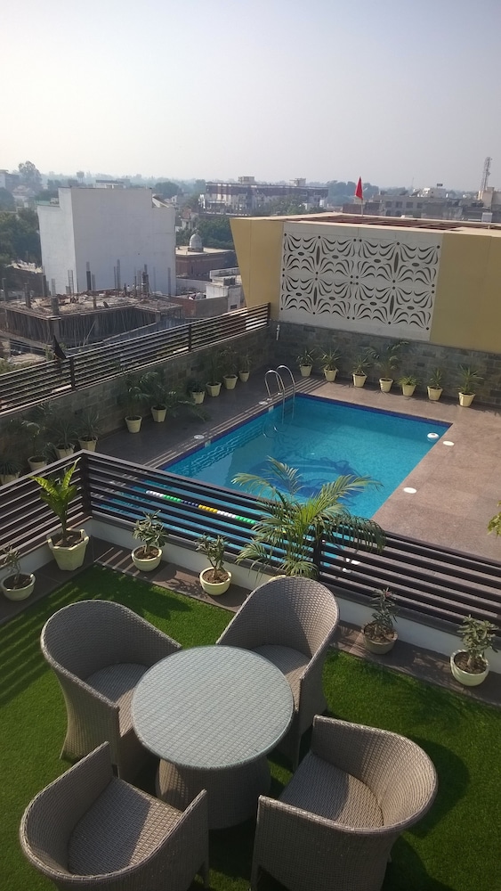 Hotel Seven Hills Tower 15/15