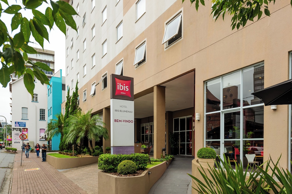 Ibis Blumenau 3/66