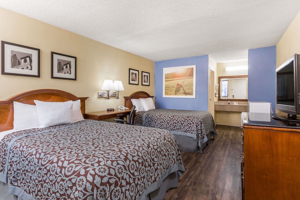 Days Inn By Wyndham College Park Airport Best Road 14/55