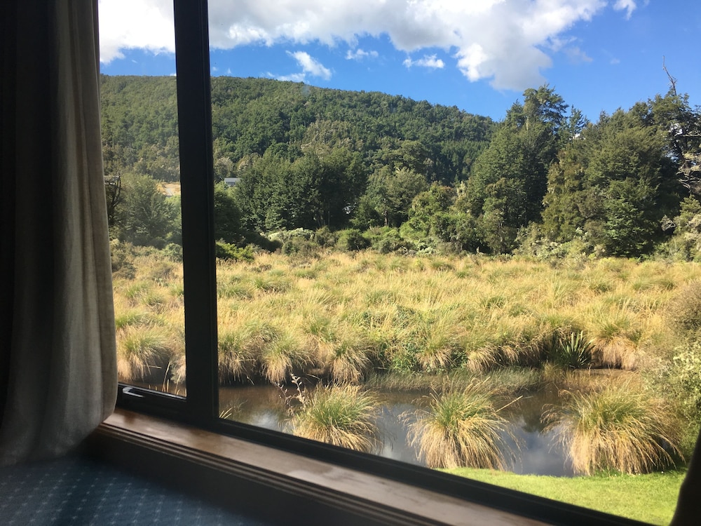 Alpine Lodge 65/69