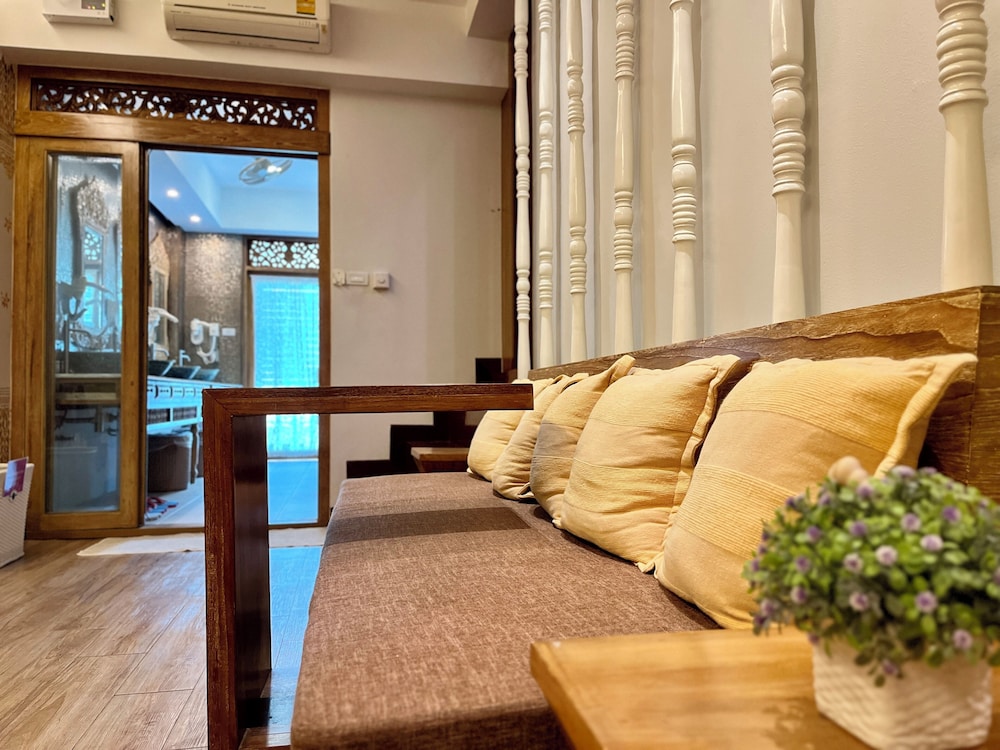 Lady M Hostel At Suvarnabhumi Airport - Female Only 37/49