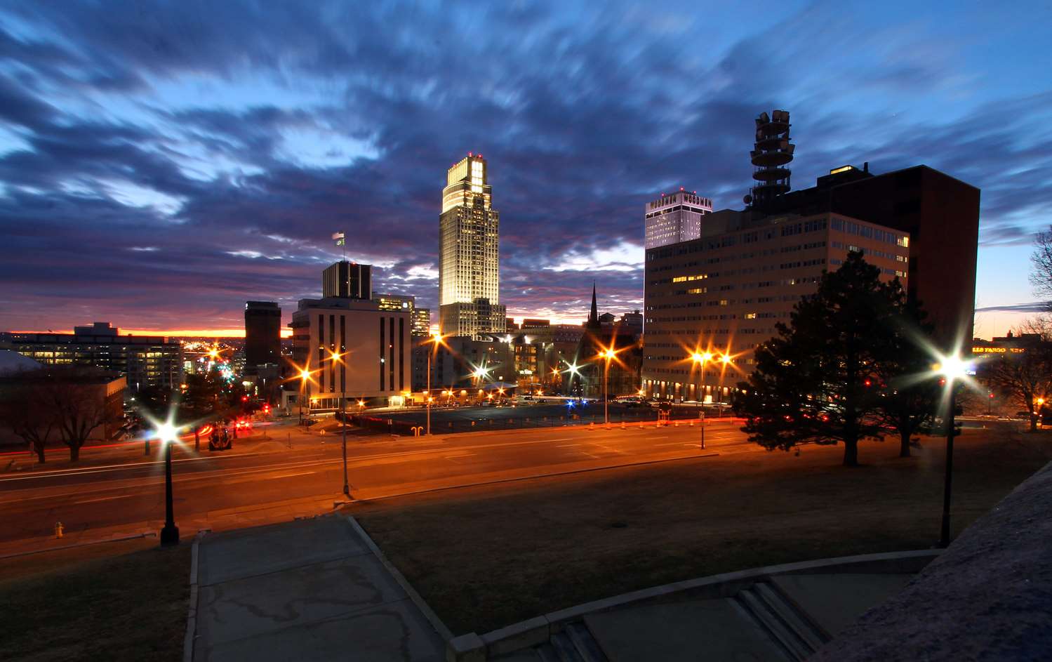 Cambria Hotel Omaha Downtown 25/26