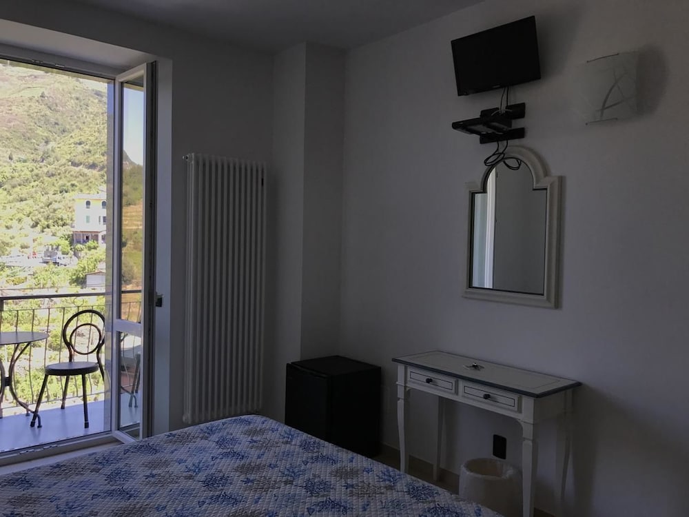 Sandra Villa Rooms 16/43