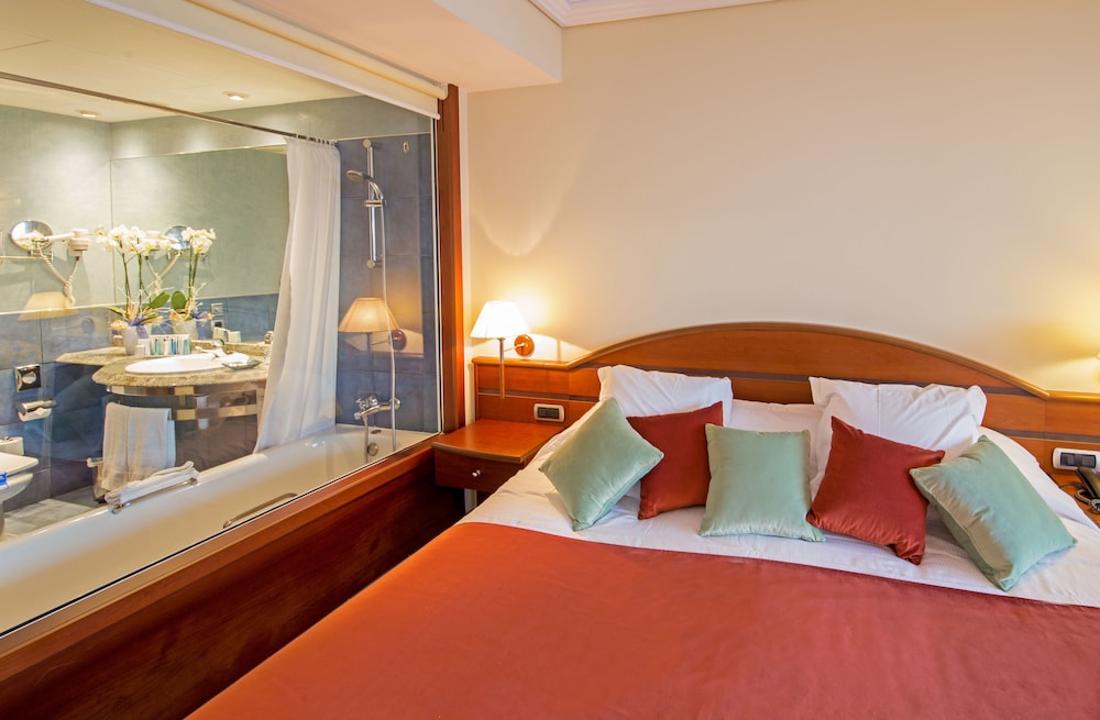 Hotel Port Salins 23/65