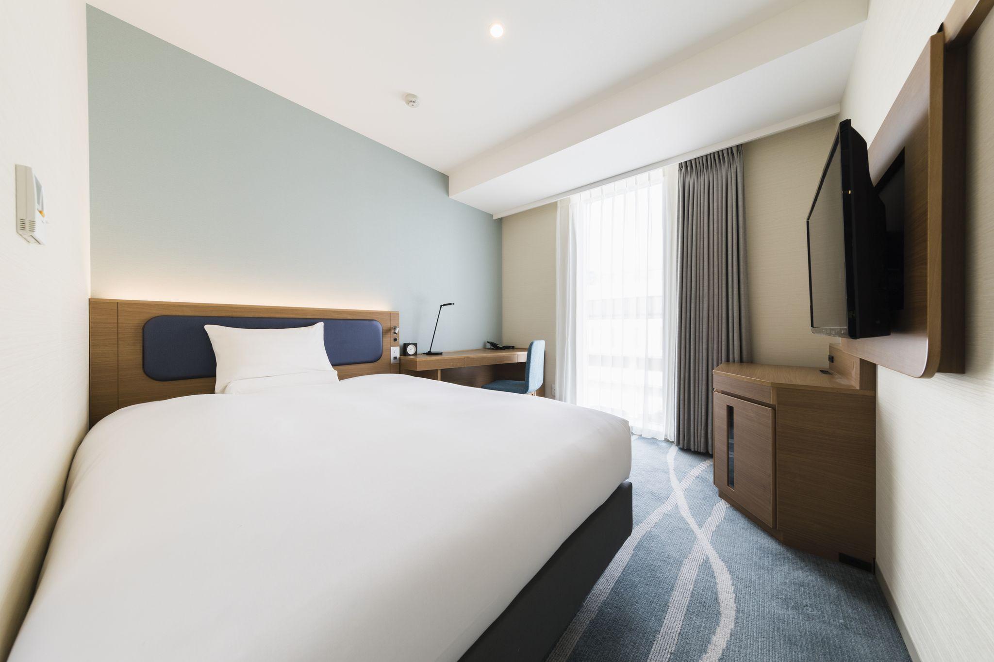 Semi Room, Single, Semi Double Bed