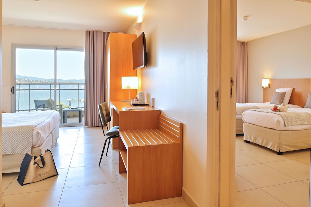 Hotel Costa Salina 67/87