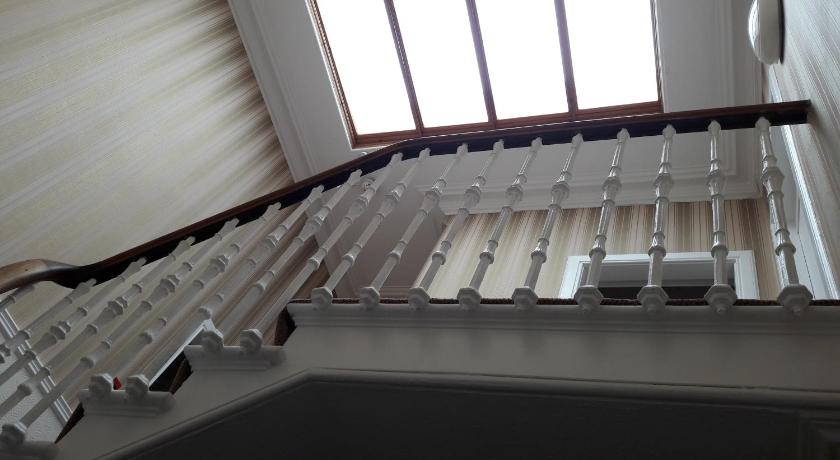 Capital House 2/47