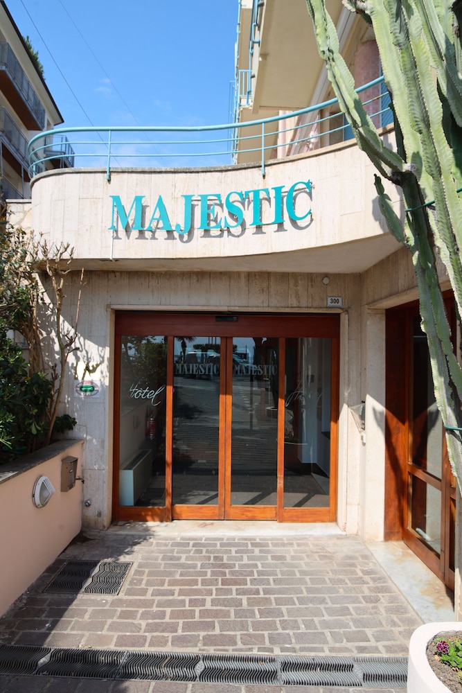 LVG Hotel Collection - Majestic in ALASSIO