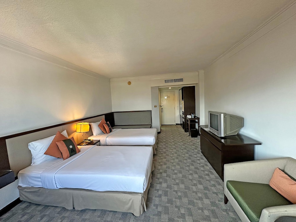 Lanna Palace 2004 Hotel 13/50