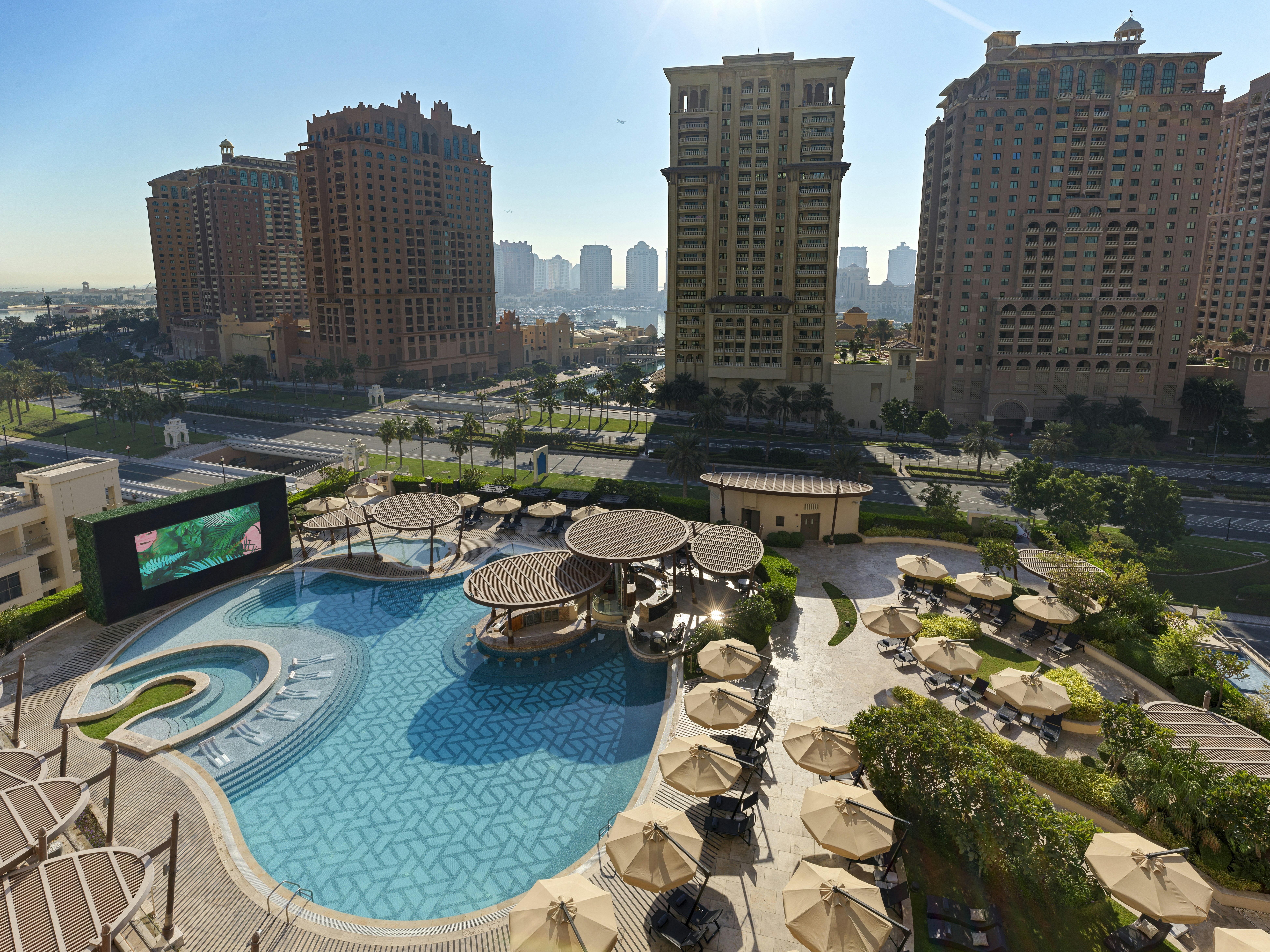 Hilton Doha The Pearl Residences 69/75