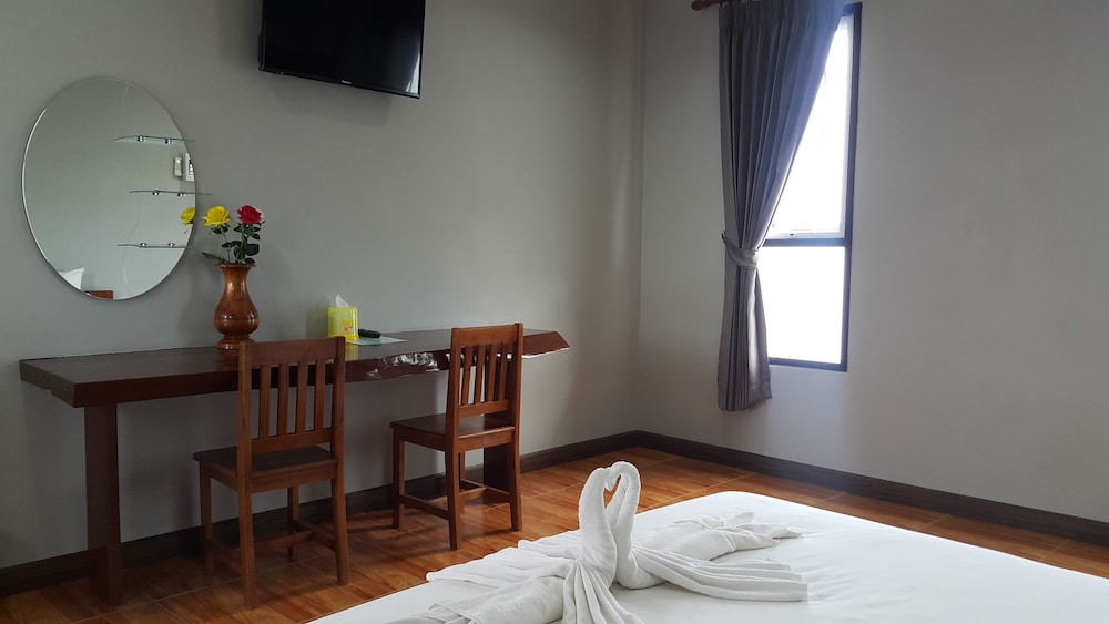 Garden House Resort 9/27