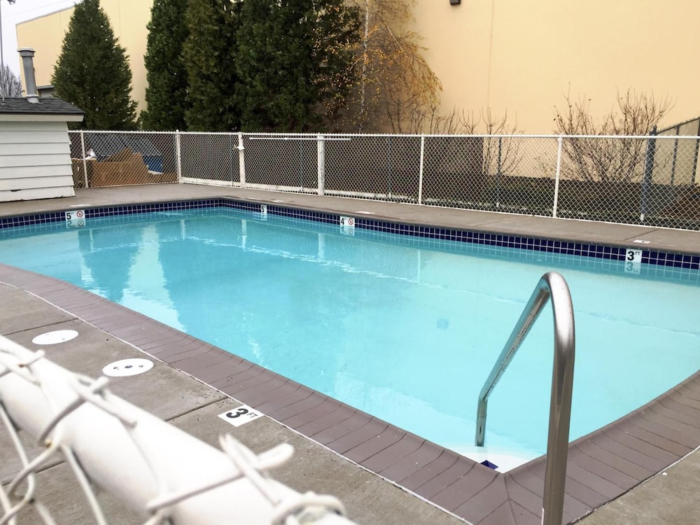 Motel6 Salem, OR - Expo Center 34/58