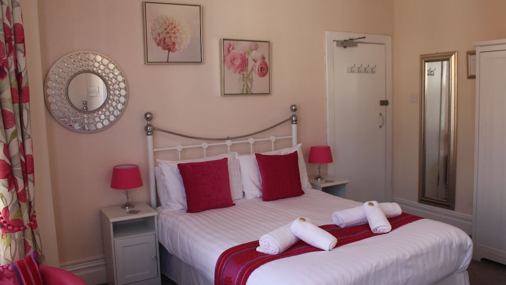 The Heidi Bed and Breakfast 10/51