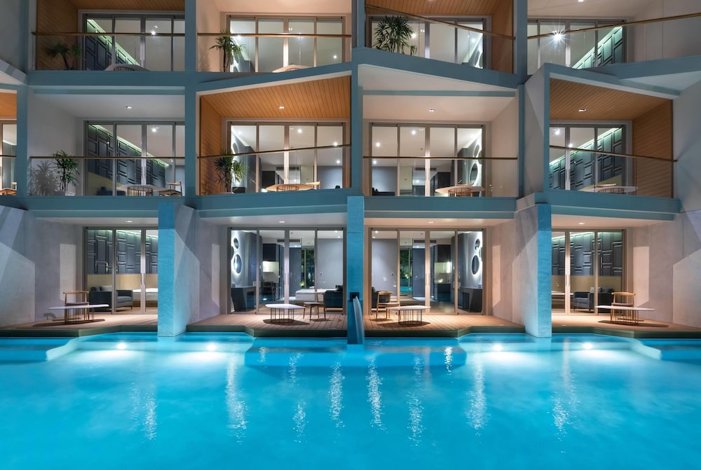 Wyndham Grand Nai Harn Beach Phuket in Rawai
