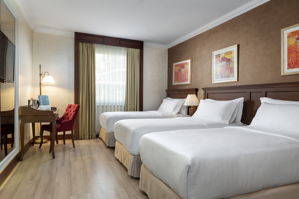Occidental Taksim Hotel 32/72