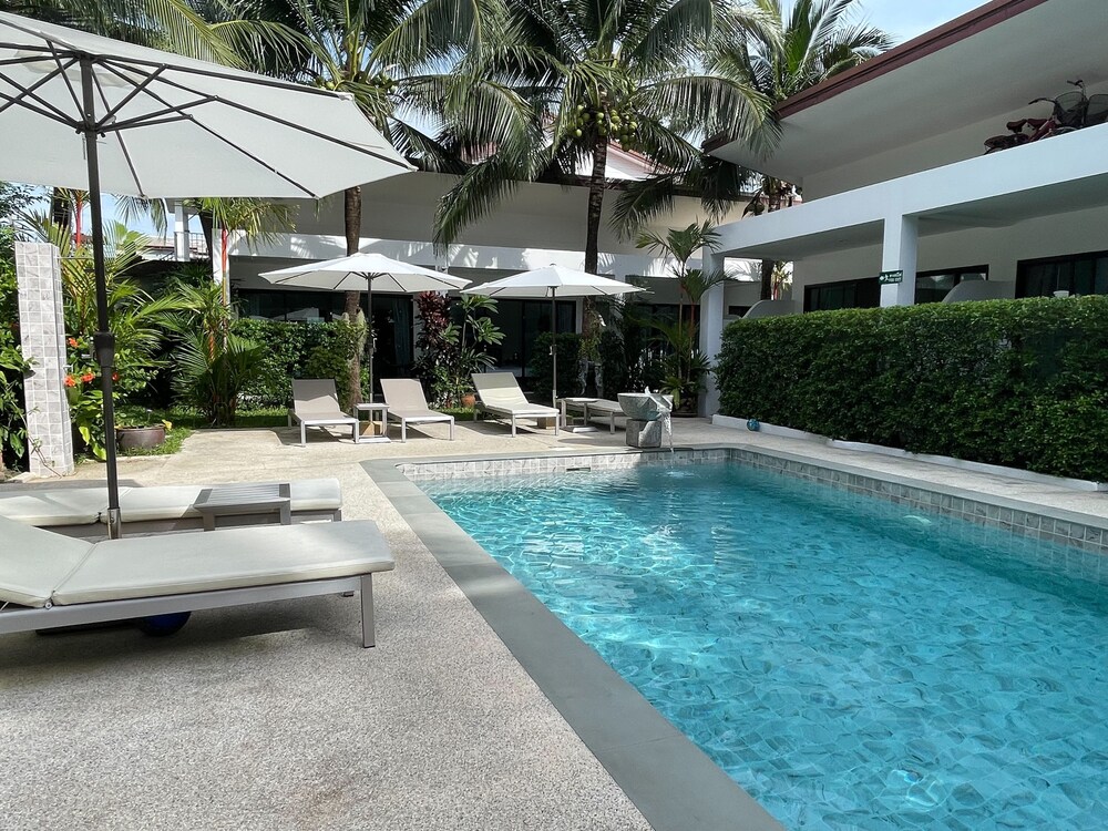 Lotus Bleu Resort & Restaurant 42/61