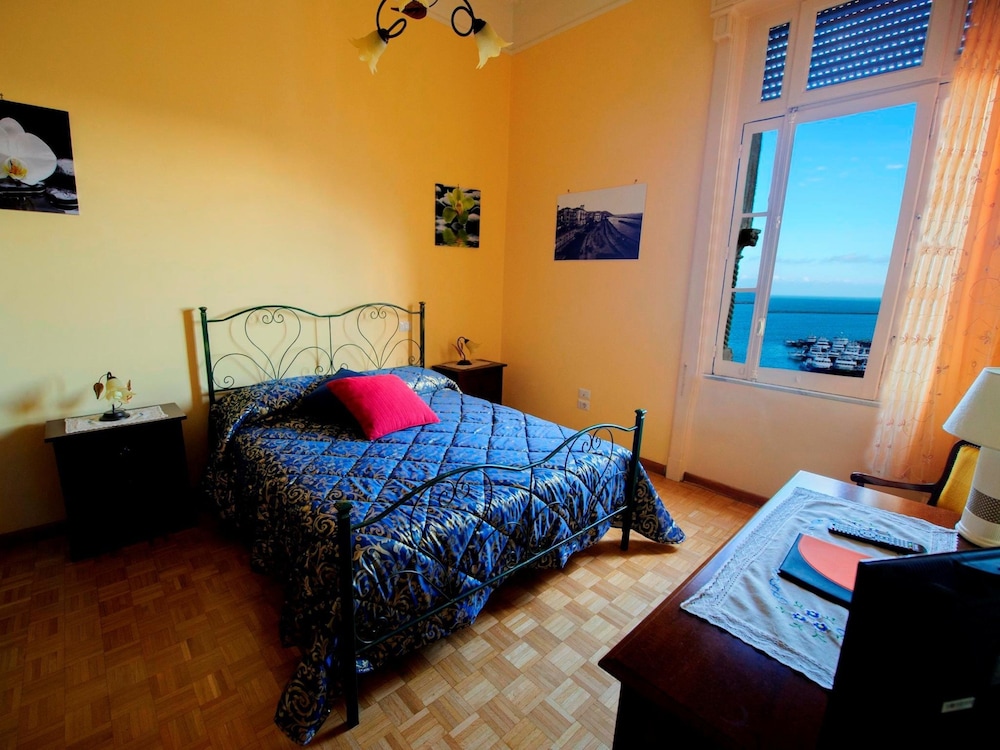 BARONE BED AND BREAKFAST 9/34