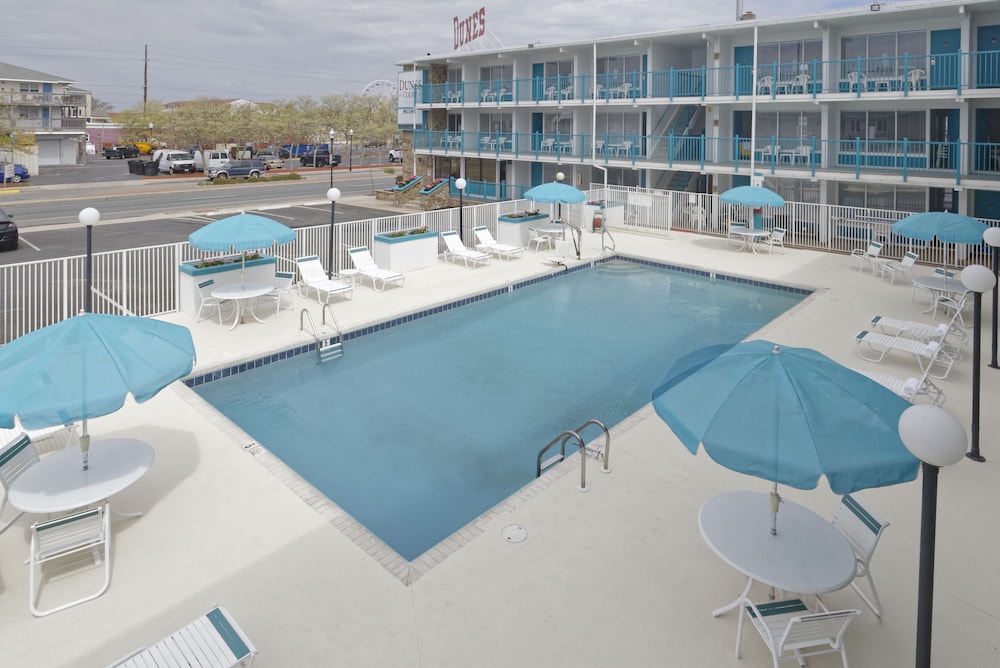 The Dunes Motel 3/40