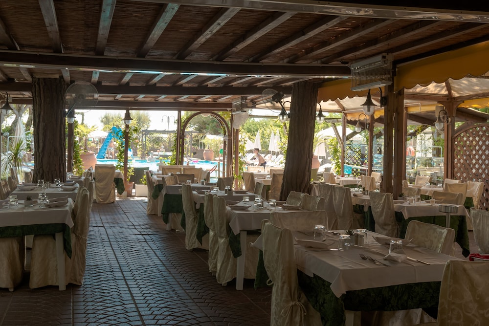 Hotel Vina Del Mar Pineta 18/31