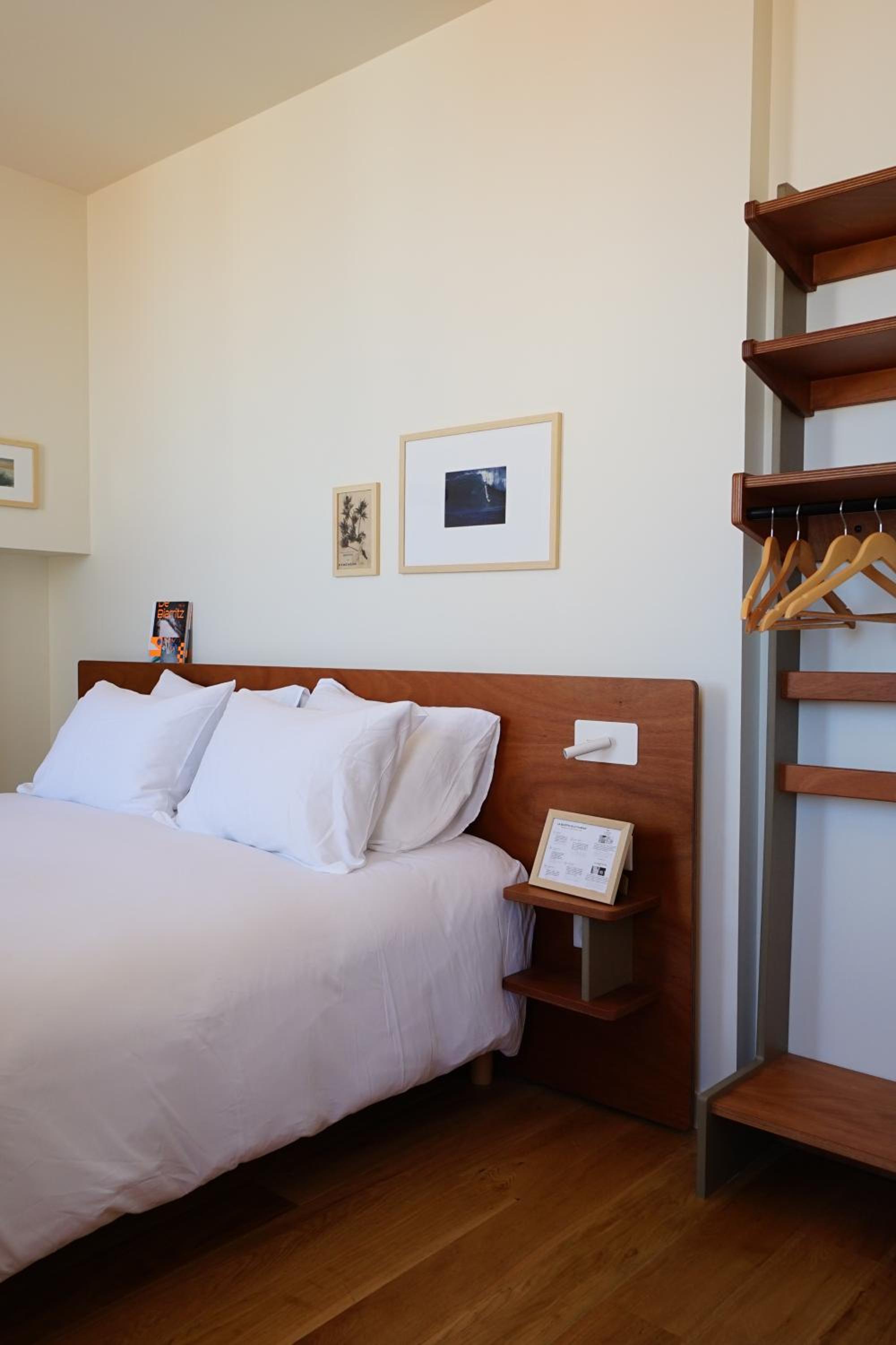 Room, Double Bed