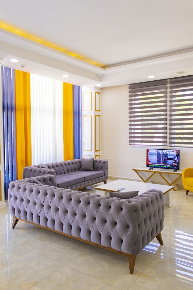 Evon Otel 12/42