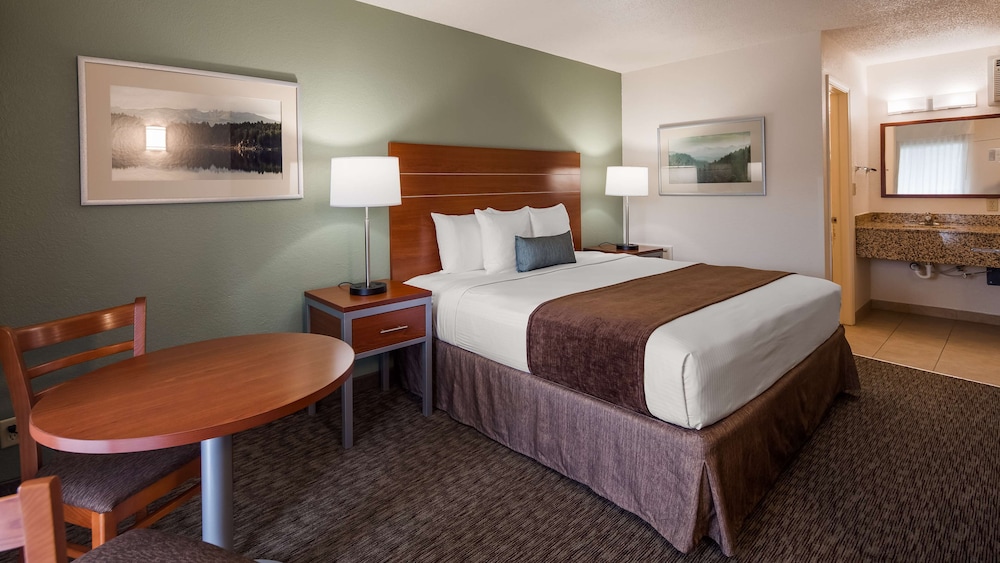 Best Western Buffalo Ridge Inn 12/33
