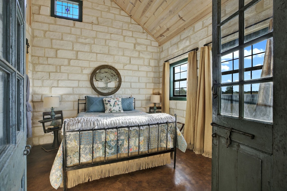 TimberRose B&B 3/50