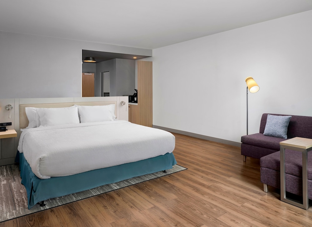 Hilton Garden Inn Grapevine at Silverlake Crossings 4/27