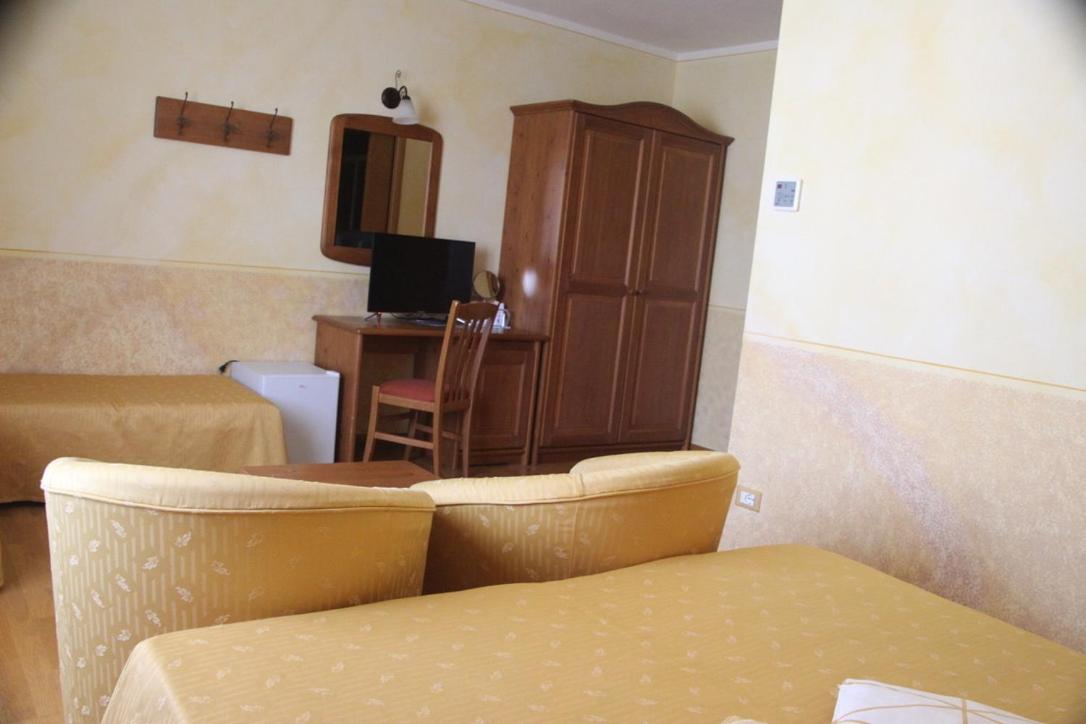 Albergo Sole 41/50