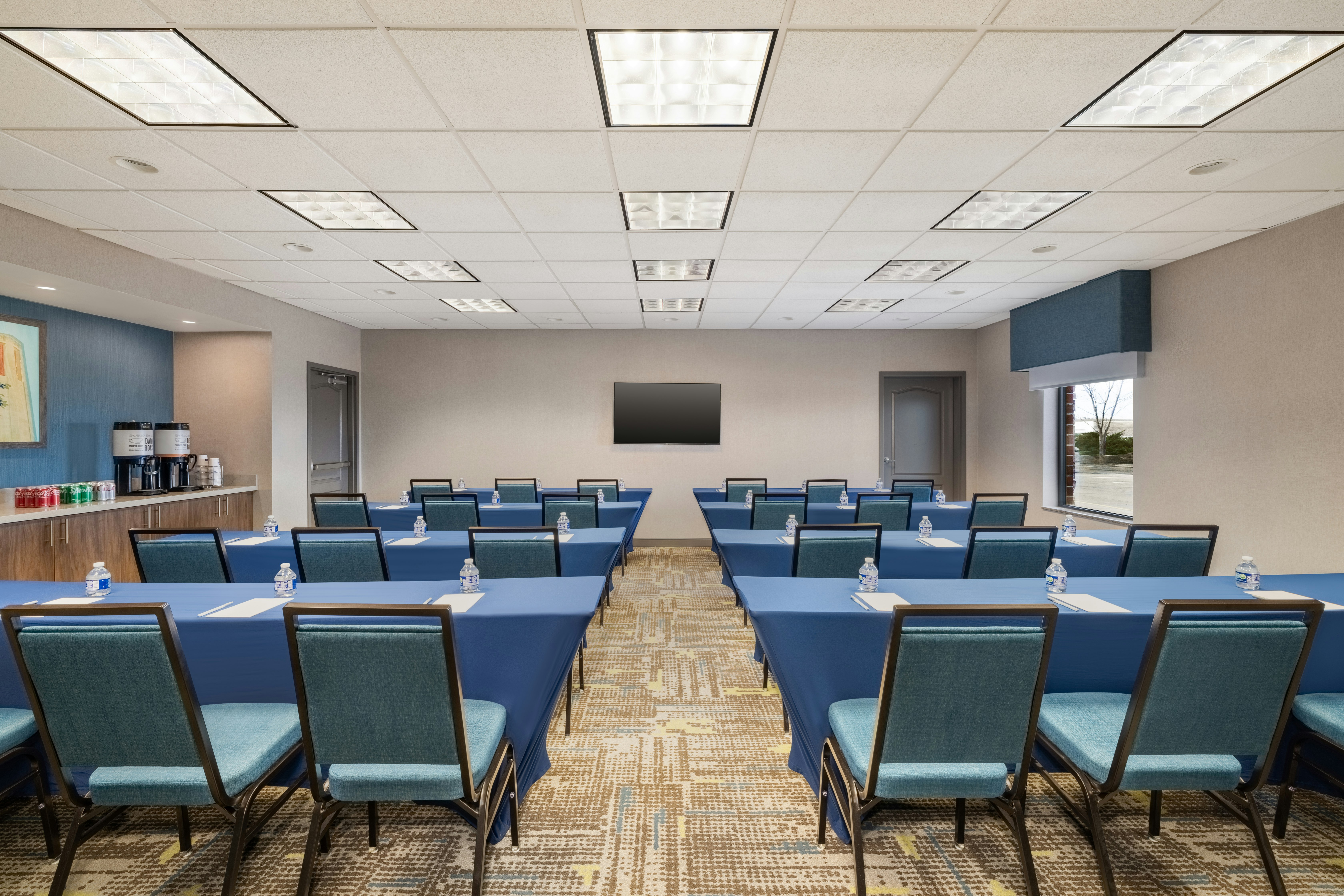 Hampton Inn & Suites Lincoln - North East I-80 57/71