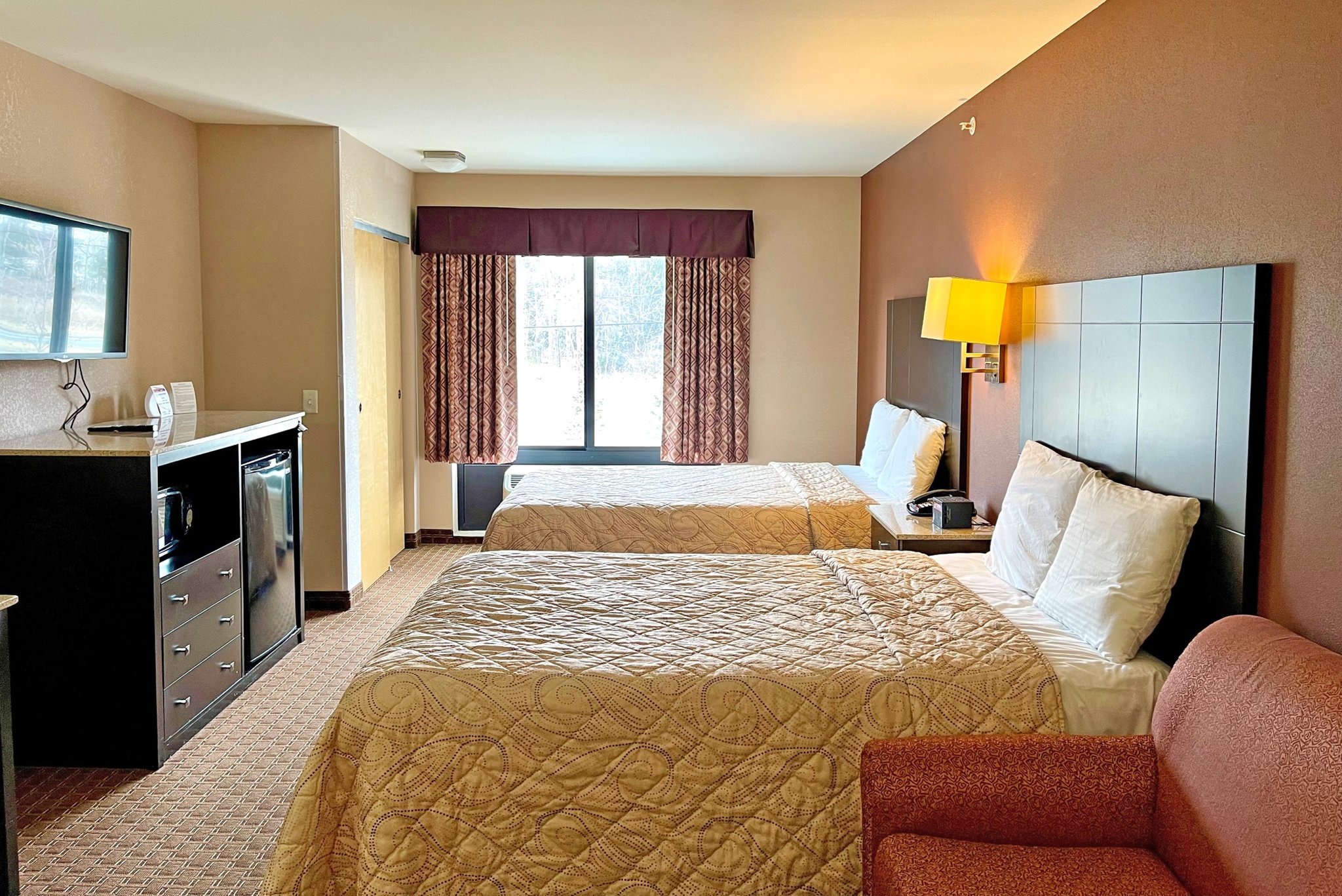 Red Carpet Inn And Suites Monmouth Jtc 5/38