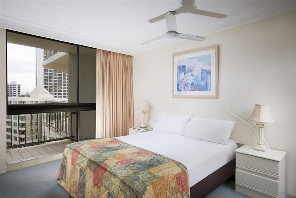 1 BEDROOM, OCEAN