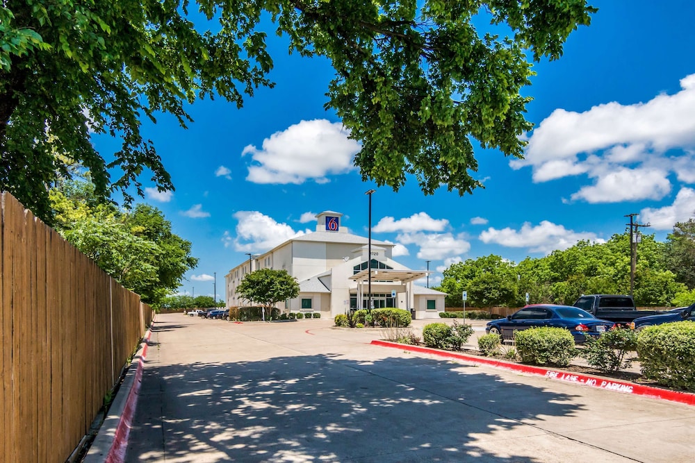 Motel6 Cleburne, TX 35/42