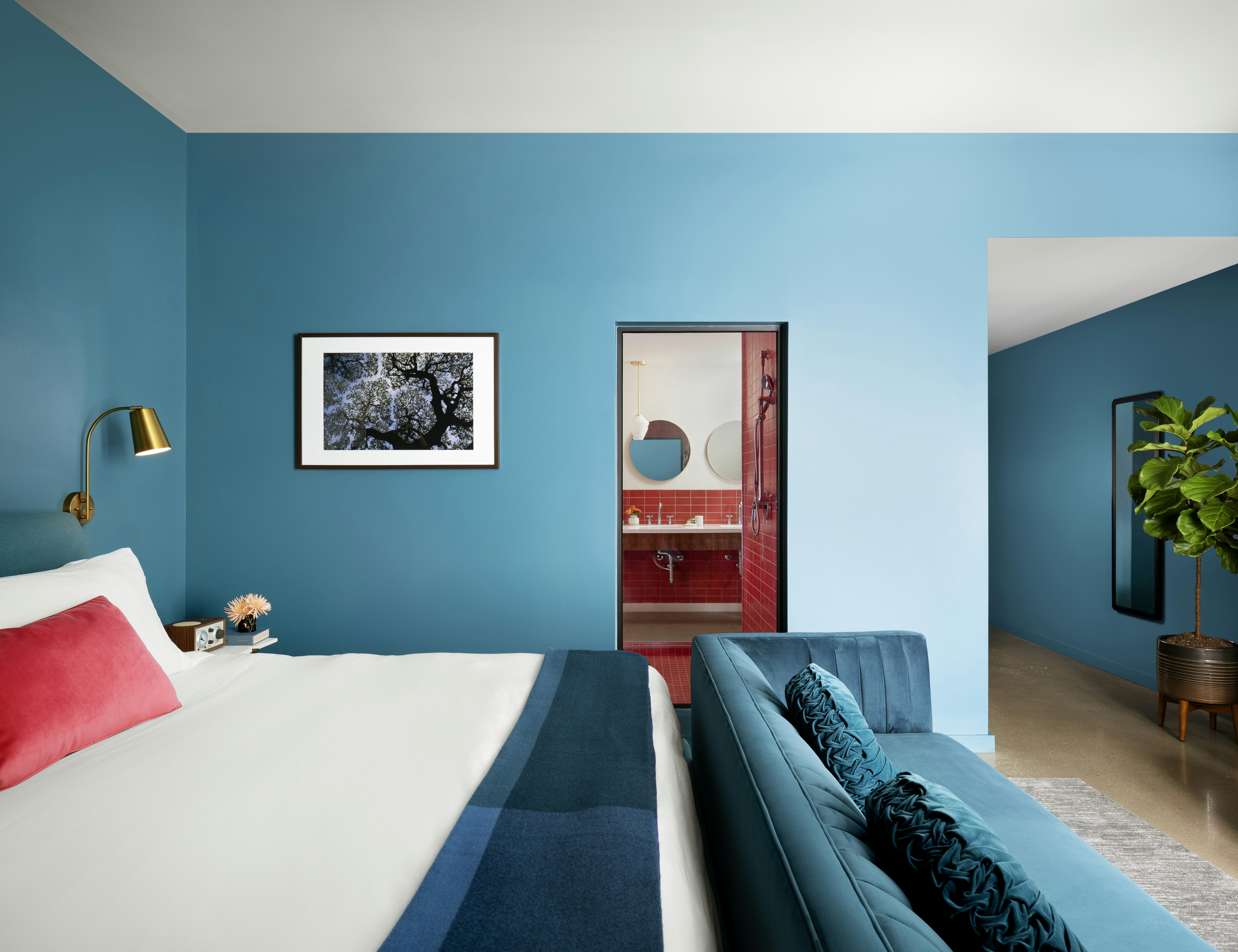 The Ruby Hotel 16/58