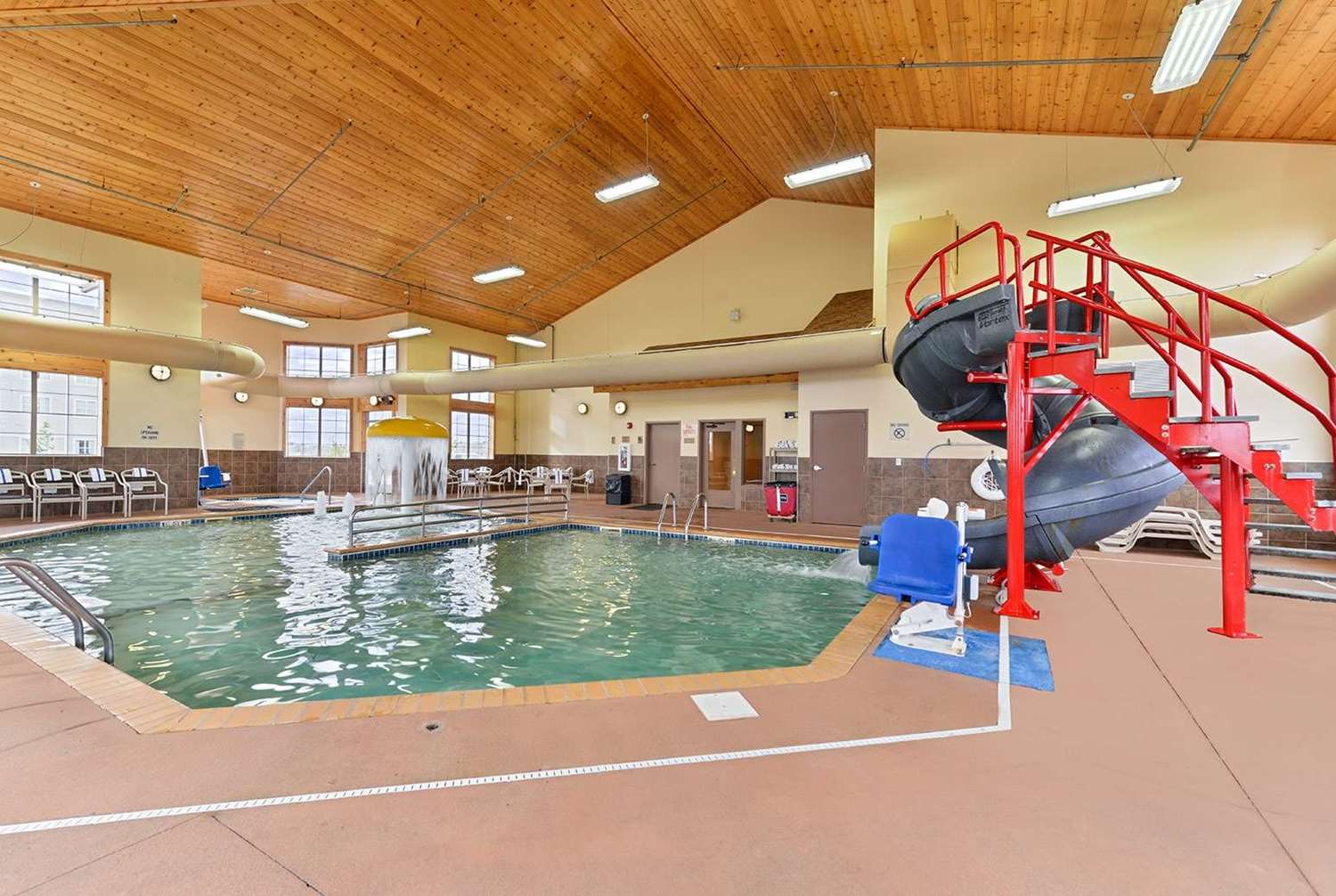 AmericInn by Wyndham Fargo Medical Center 26/59